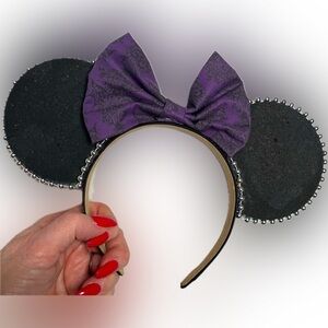 Minnie Ears Trading Pin Board